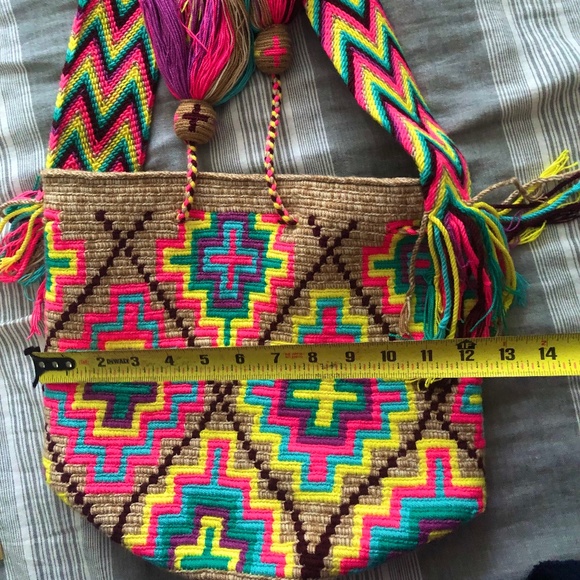 Authentic Wayuu bag/ Neon crosses/ Handmade women's bag/ Size L. - Picture 7 of 9